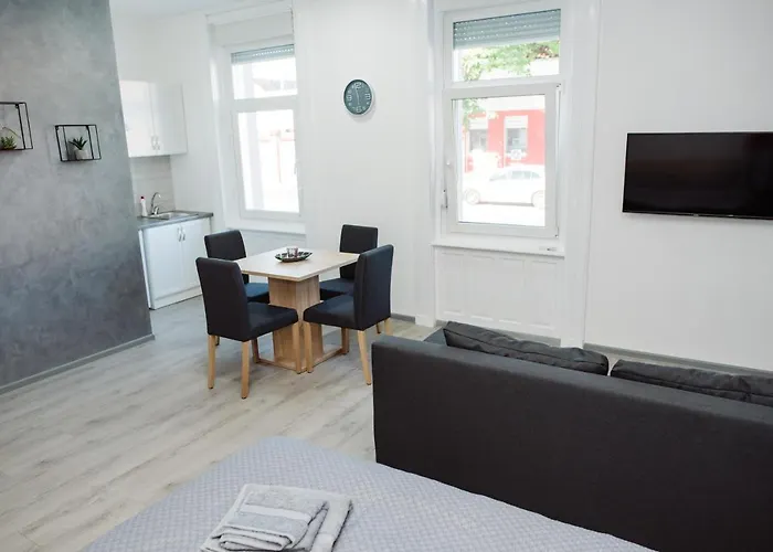 아파트 D&d 수보티차